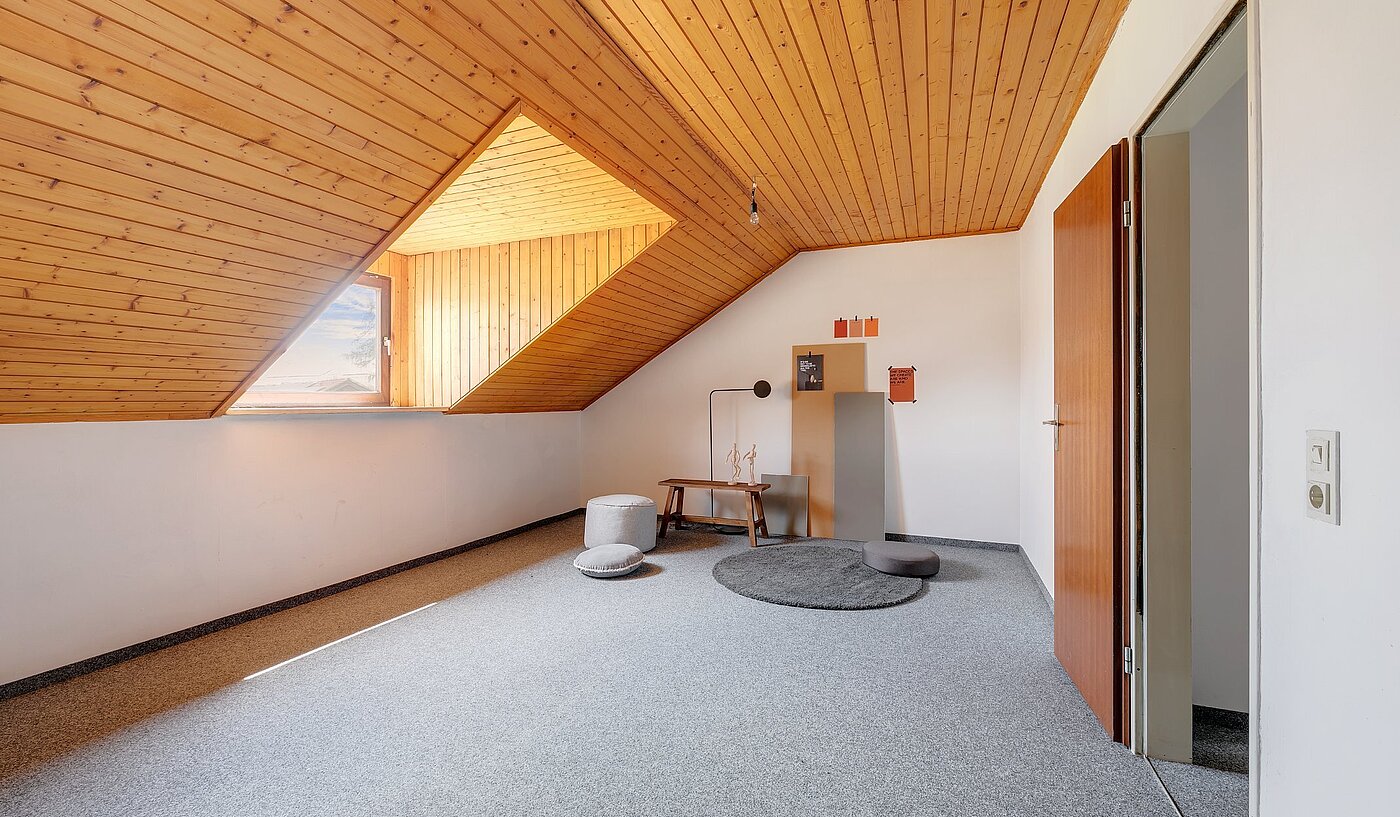 センターハウス 部屋数 5 部屋 | München-Obermenzing | 1907ML6 | großes Studio