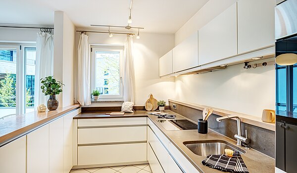 フラット 部屋数 3 部屋 | München-Neuhausen | 70489 | ...voll ausgestattet
