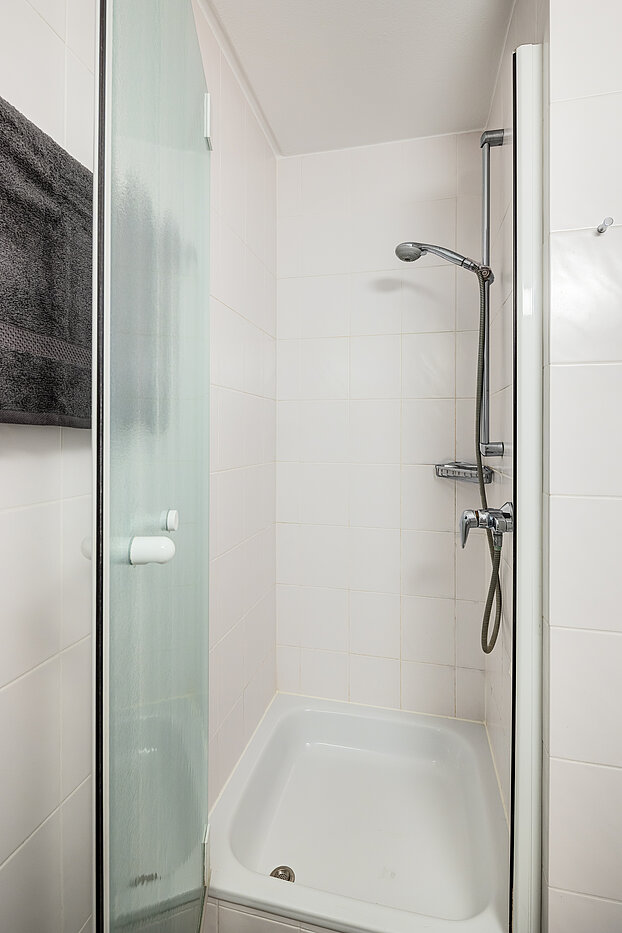 フラット 部屋数 3.5 部屋 | München-Bogenhausen | 70305 | ...Duschbad