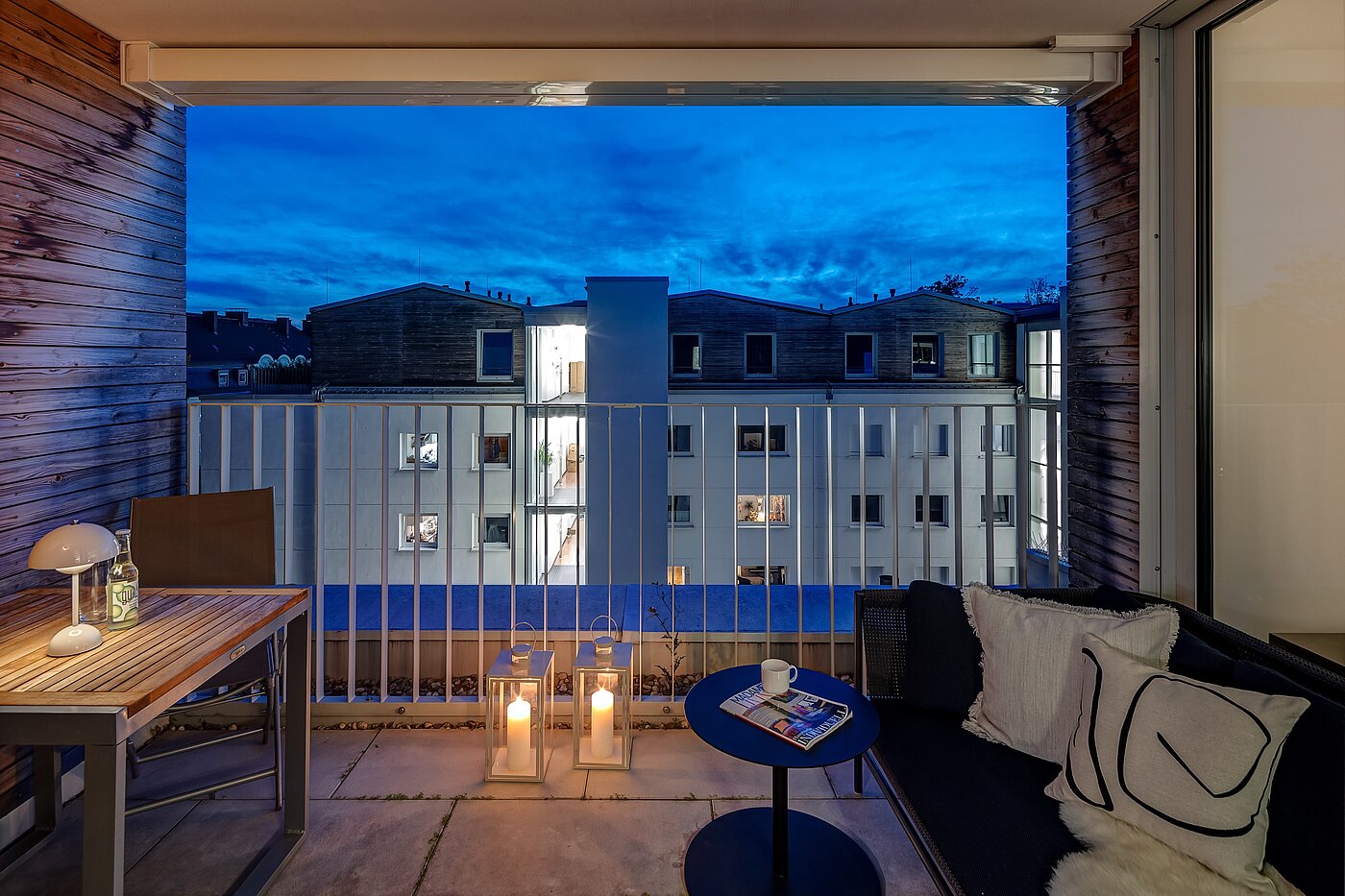 アティック・フラット（屋根裏） 部屋数 2 部屋 | München-Maxvorstadt | 701661 | Erholsamer Feierabend