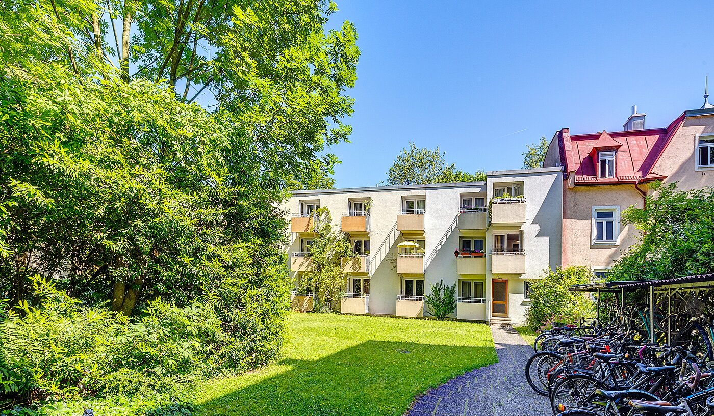 フラット 部屋数 1 部屋 | München-Schwabing | 2210ML3 | ...im grünen Innenhof