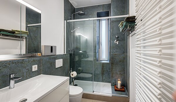 フラット 部屋数 2 部屋 | München-Sendling | 703811 | Modernes Bad