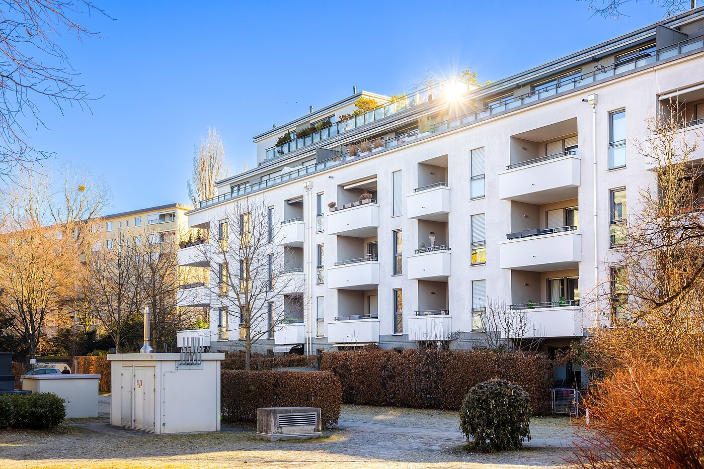 フラット 部屋数 4 部屋 | München-Bogenhausen | 70380 | Blick vom Innenhof aus