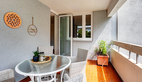 フラット 部屋数 3 部屋 | Unterhaching | 70421 | ...Loggia