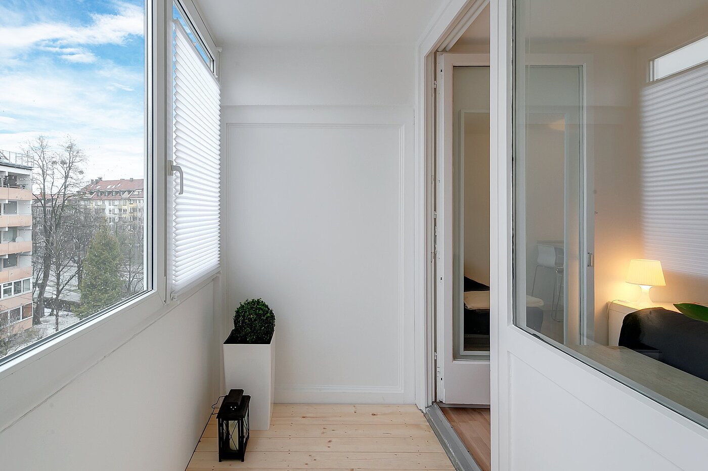 フラット 部屋数 1 部屋 | München-Nymphenburg | 2102ML7 | ...und verglastem Balkon