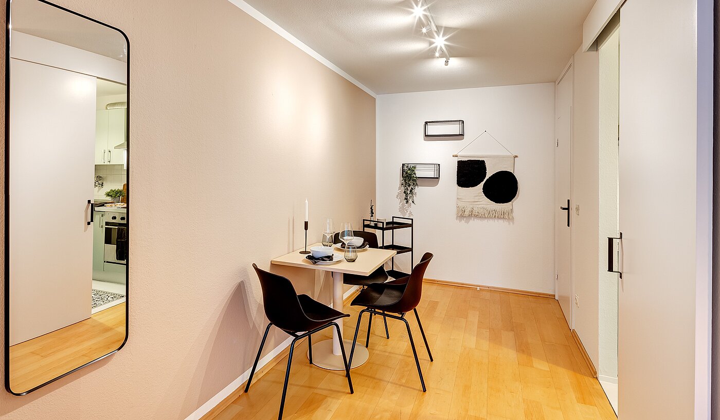 フラット 部屋数 1 部屋 | München-Maxvorstadt | 70132 | Ansprechende Essecke