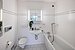 フラット 部屋数 3.5 部屋 | München-Bogenhausen | 703052 | Bad en Suite | Thumbnail