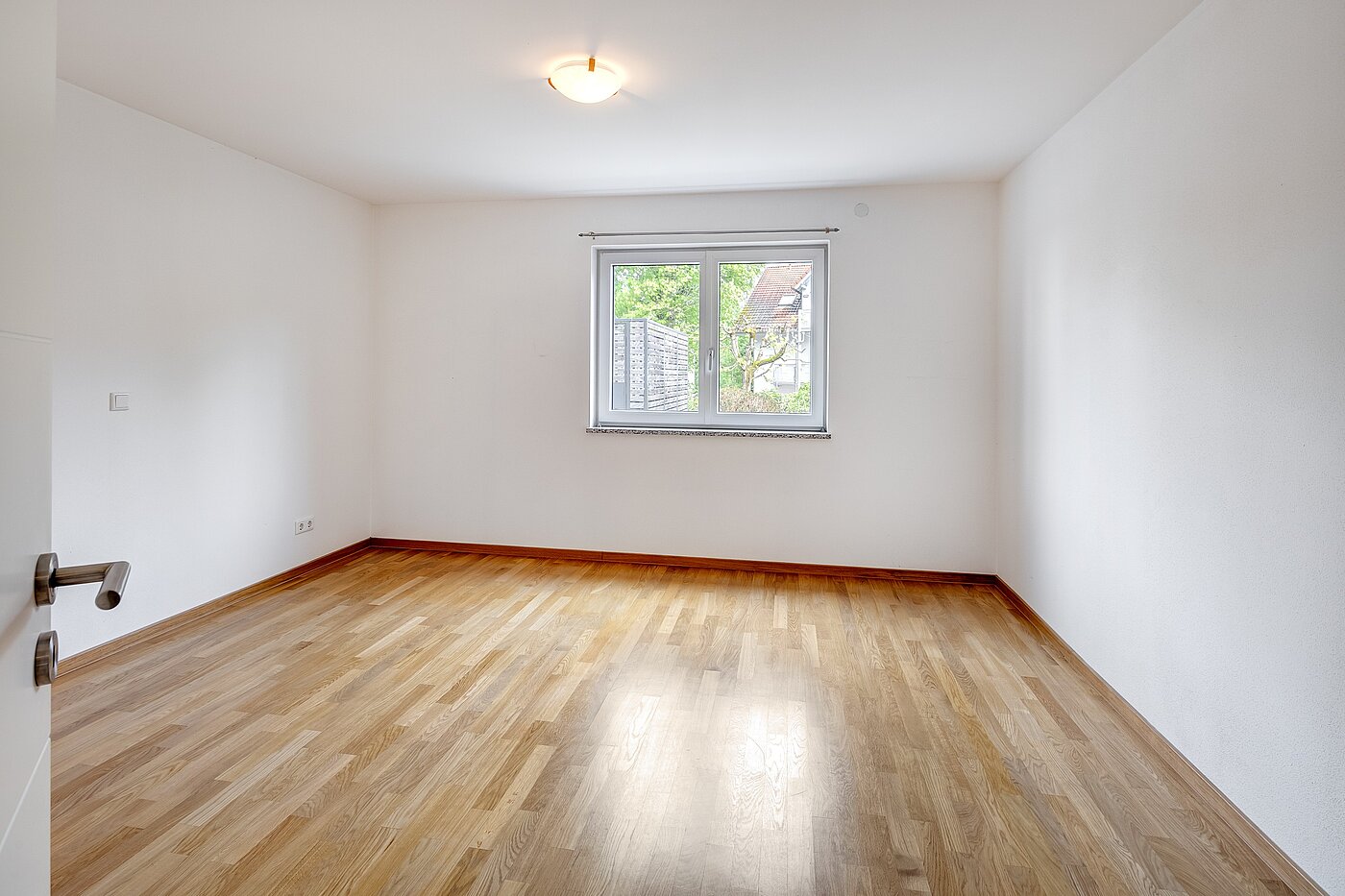 フラット 部屋数 3 部屋 | Gauting | 70116 | Großes Schlafzimmer