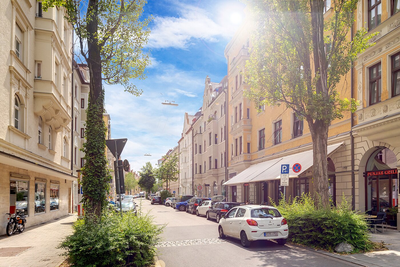 アティック・フラット（屋根裏） 部屋数 1 部屋 | München-Sendling | 700402 | Historische Nachbarschaft
