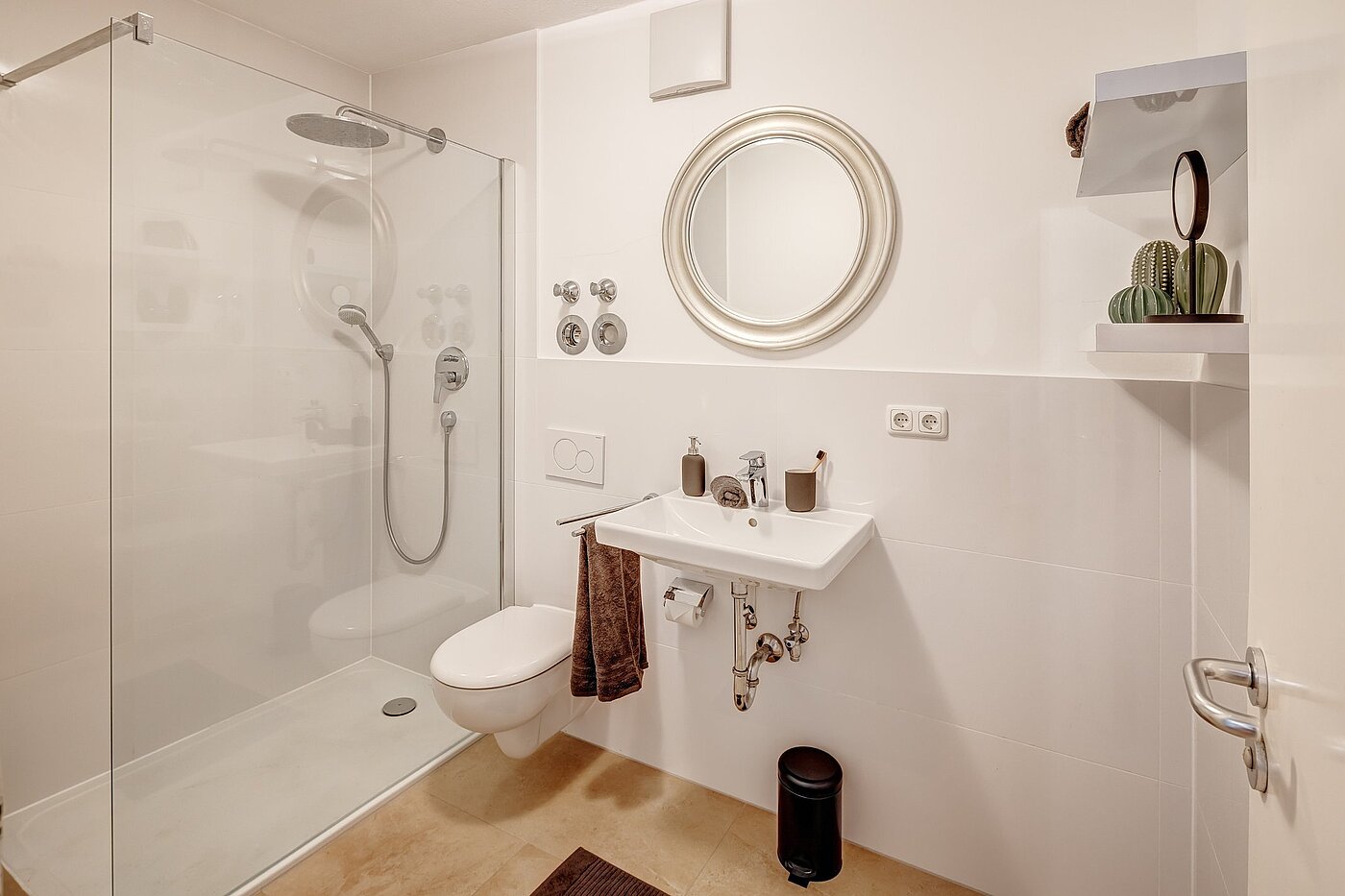 フラット 部屋数 2 部屋 | München-Schwabing | 2109ML3 | Modernes Bad mit...