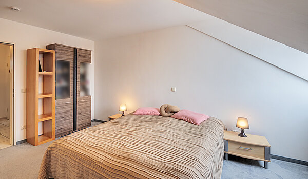 フラット 部屋数 2 部屋 | Poing | 70373 | ...mit viel Stellfläche