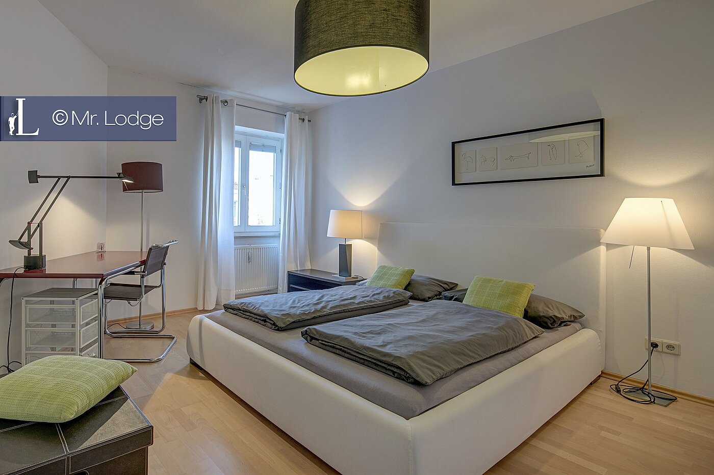 フラット 部屋数 2 部屋 | München-Lehel | 1605ML6 | Schlafzimmer mit Arbeitsplatz