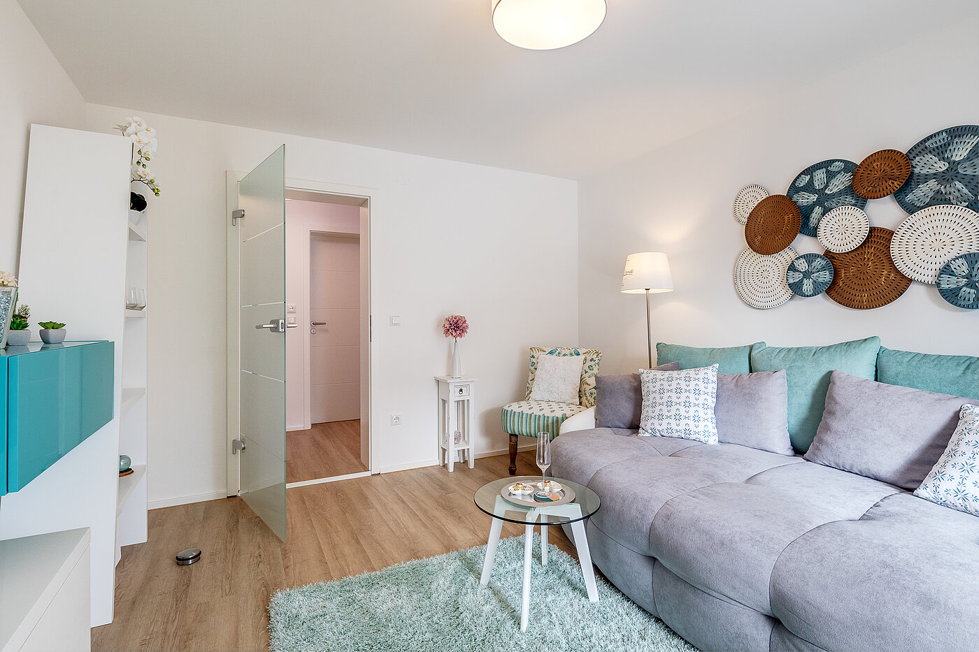 フラット 部屋数 2 部屋 | München-Allach | 70412