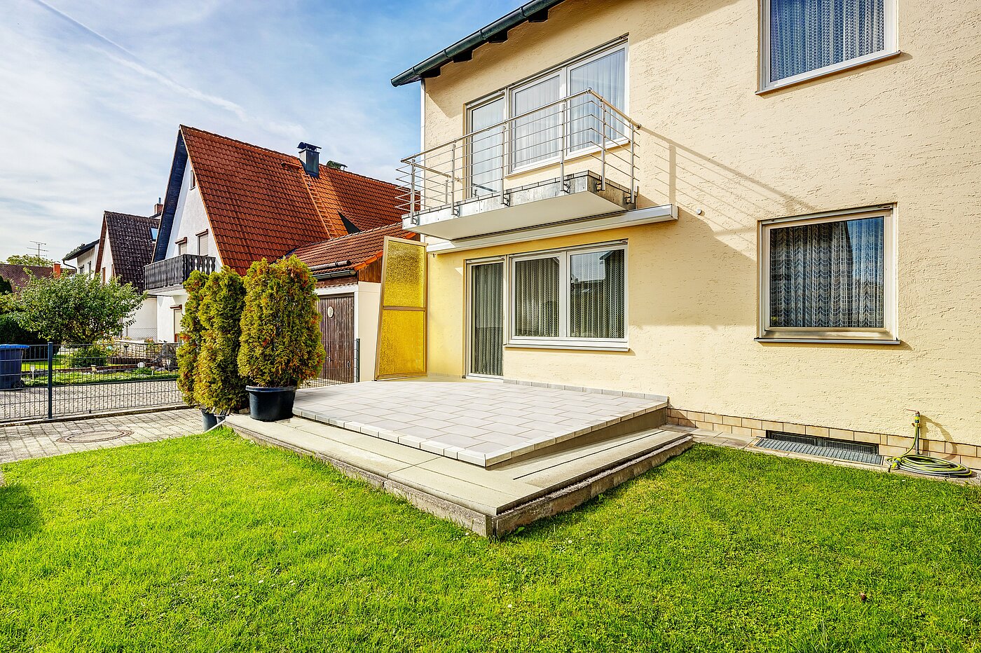 一戸建て 部屋数 6 部屋 | Unterschleißheim | 2209ML7 | ...mit Terrasse, Garten und...