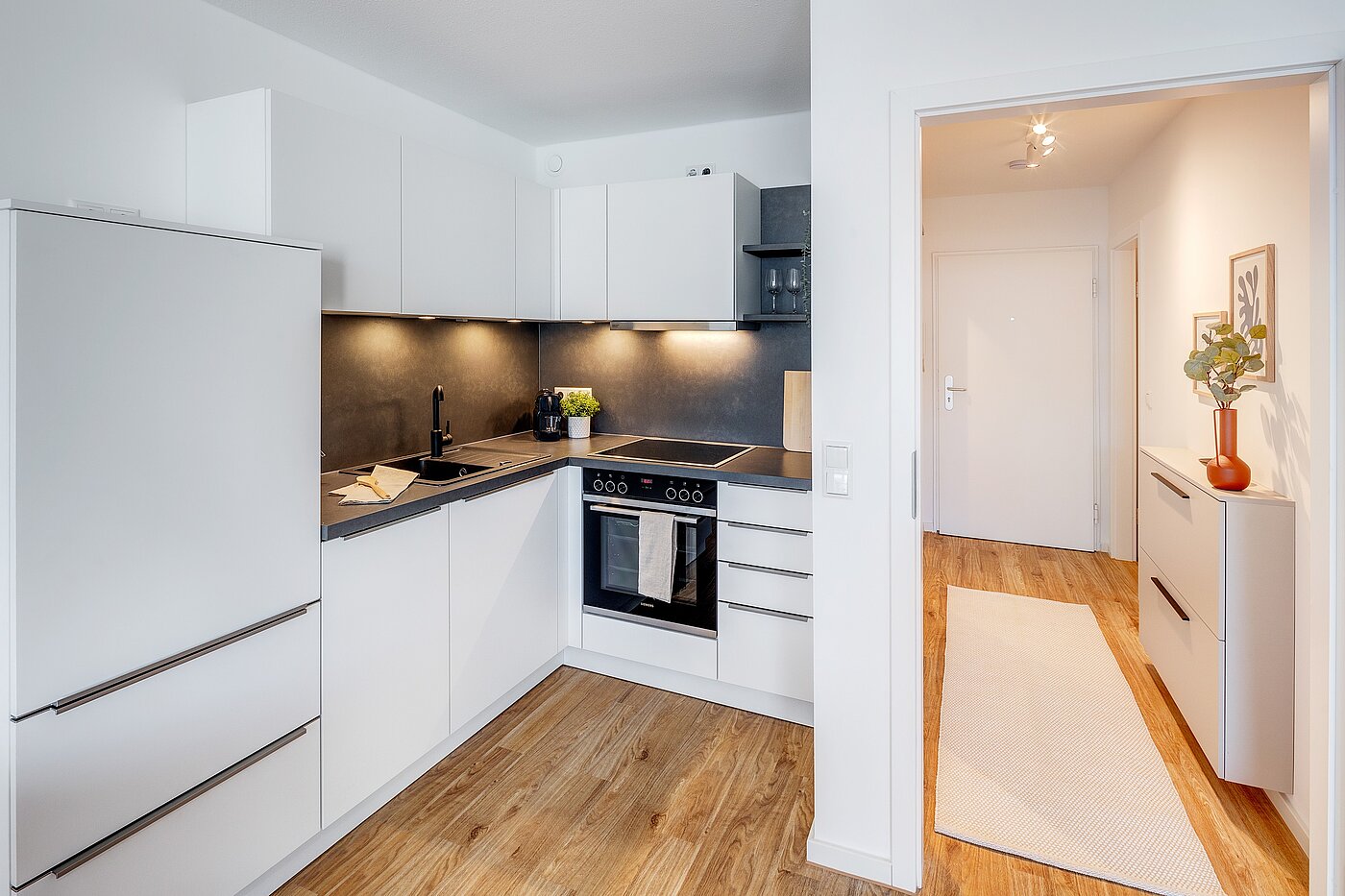 フラット 部屋数 1 部屋 | München-Neuhausen | 70197 | Einbauküche mit allen...