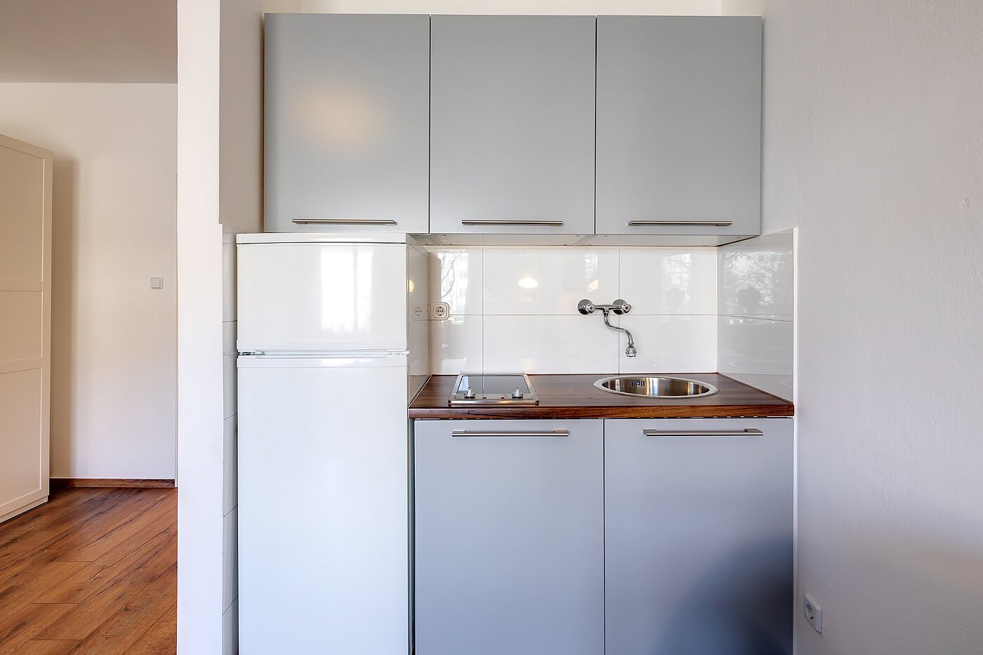フラット 部屋数 3 部屋 | München-Nymphenburg | 2001ML8 | mit neuer Küchenzeile