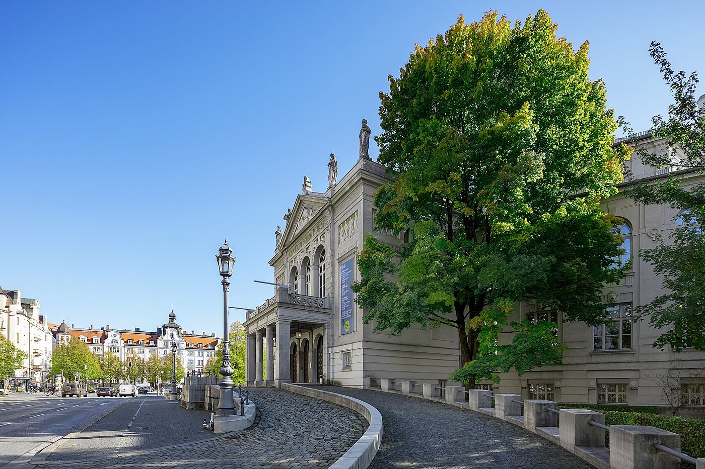 フラット 部屋数 2.5 部屋 | München-Au | 2002ML5 | Prinzregententheater