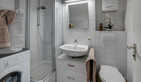 フラット 部屋数 2 部屋 | München-Moosach | 70407 | Badezimmer