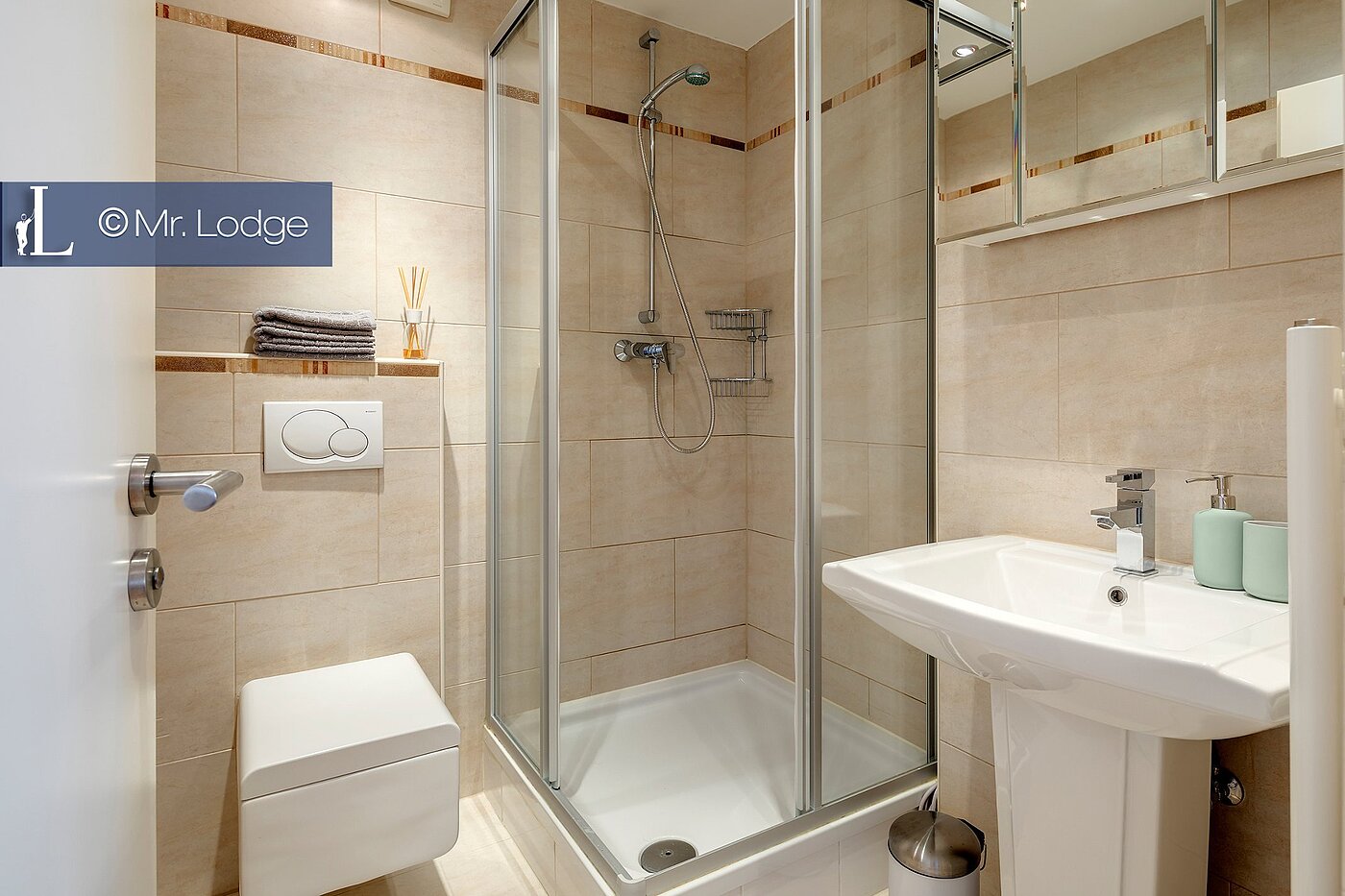 Penthouse 部屋数 4.5 部屋 | Aschheim | 1802ML7 | ...zeitgemäßen Duschbad