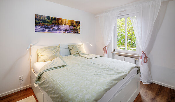 フラット 部屋数 2 部屋 | Erding | 70431 | Schlafzimmer