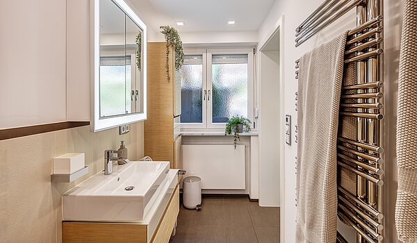 角のテラスハウス 部屋数 3 部屋 | Kreuth | 70037 | Modernes Tageslichtbad...