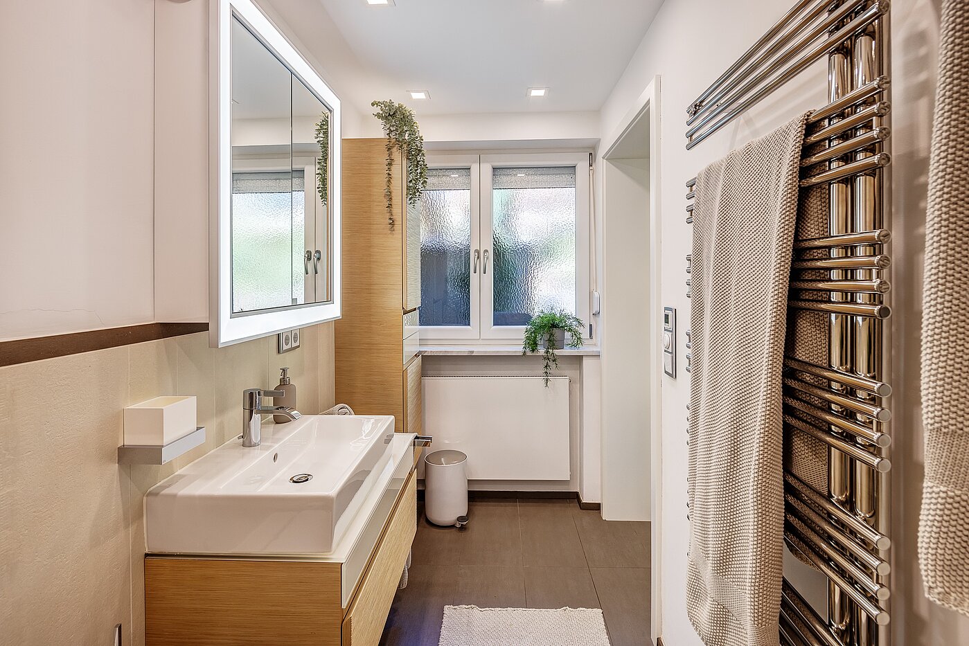 角のテラスハウス 部屋数 3 部屋 | Kreuth | 70037 | Modernes Tageslichtbad...