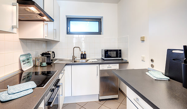 フラット 部屋数 2 部屋 | Haar | 70426 | ...Küche mit Einbauten...