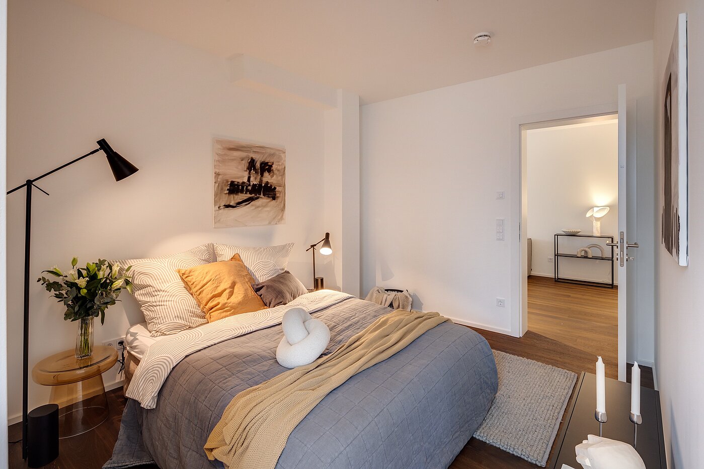 Terrassenwohnung 部屋数 2 部屋 | München-Harlaching | 70372 | Schlafen 1