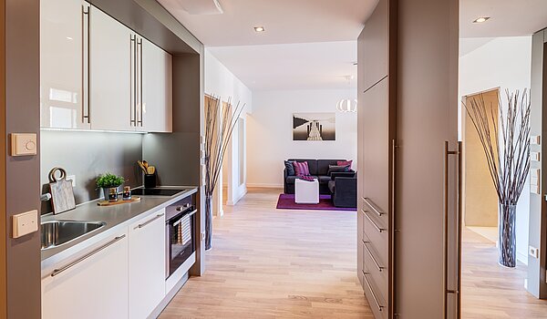 Apartment 部屋数 1.5 部屋 | München-Bogenhausen | 70378 | Offene Küche mit...