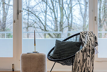 Bogenhausen：広々とした3.5部屋のアパート、緑豊かで中心部に位置