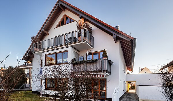 メゾネット・マンション（複数階にわたるマンション） 部屋数 3.5 部屋 | München-Trudering | 703911 | Außenanischt