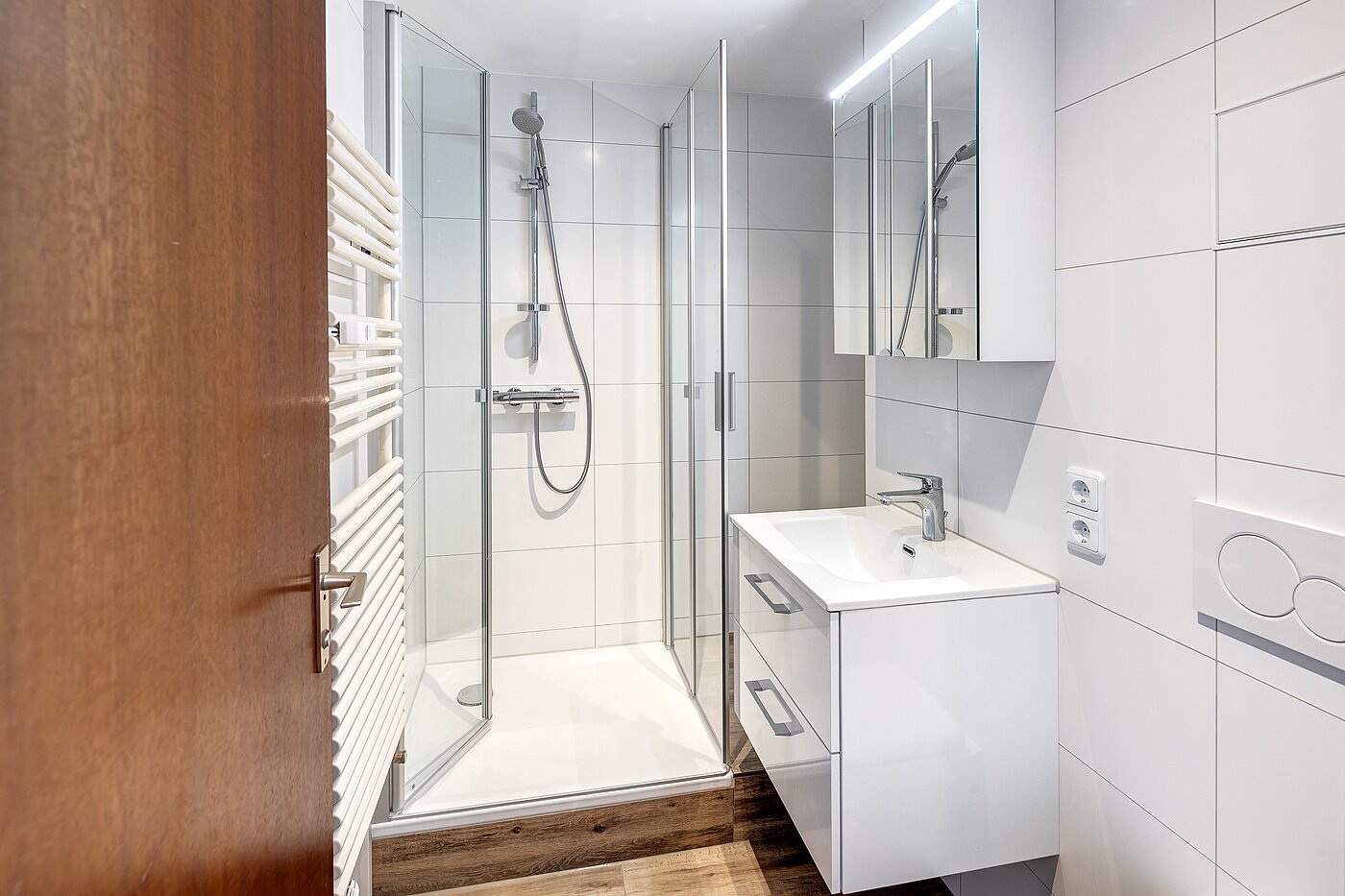 フラット 部屋数 1 部屋 | München-Laim | 70144 | Modernes Bad mit Dusche...
