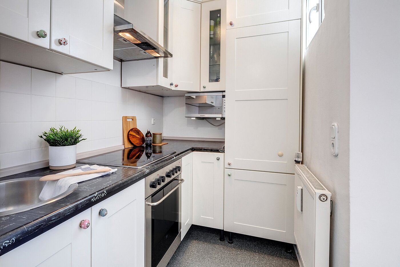 フラット 部屋数 1 部屋 | München-Berg am Laim | 2003ML15 | Voll ausgestattete Küche mit