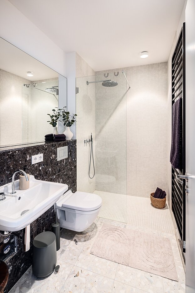 フラット 部屋数 2 部屋 | München-Schwabing | 70195 | ...Duschbad,...