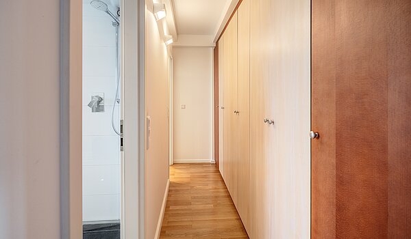 フラット 部屋数 5 部屋 | München-Neuhausen | 70140 | Hochwertige Einbauten