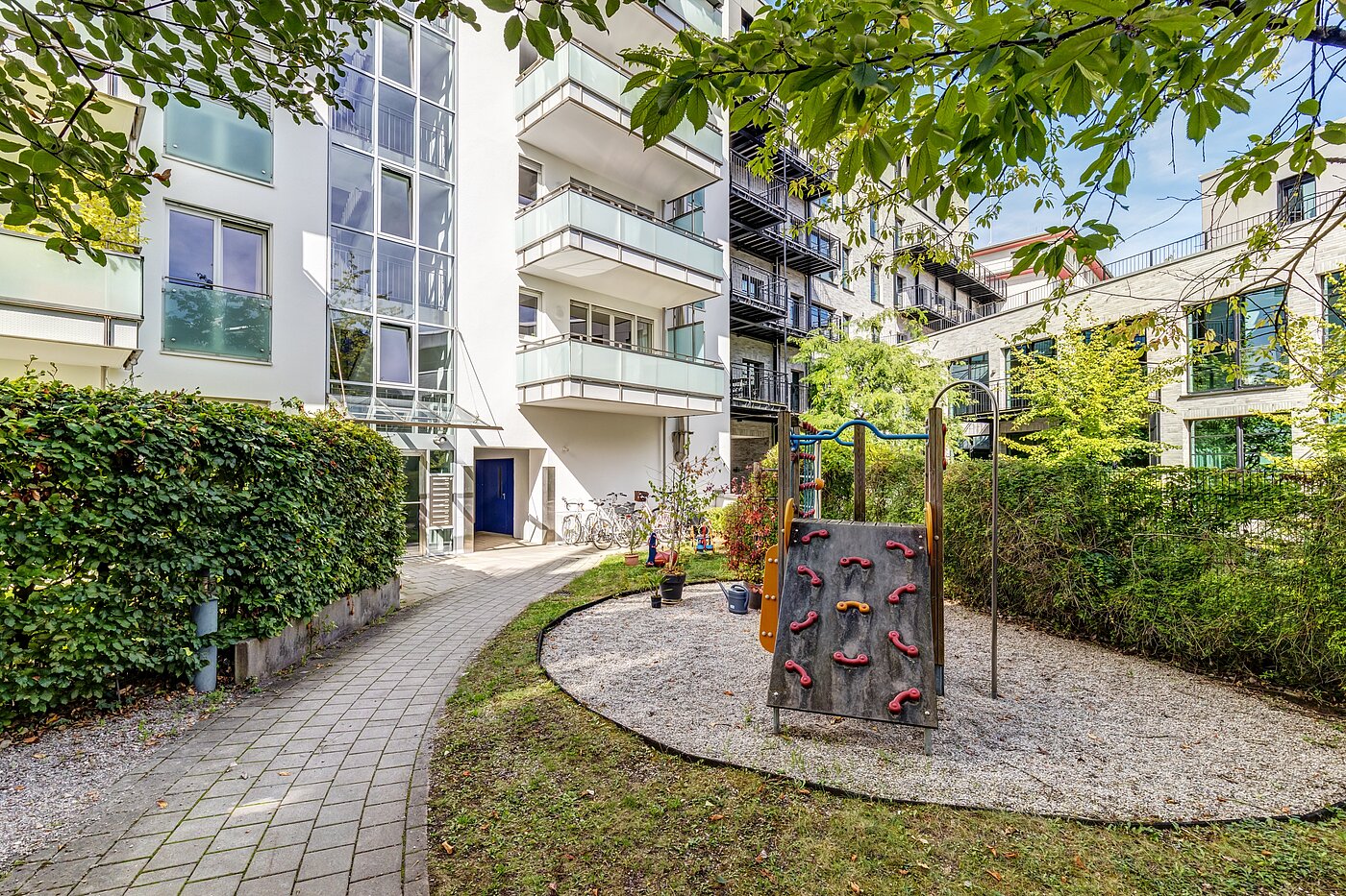 フラット 部屋数 3 部屋 | München-Neuhausen | 70489 | Ruhig und Gepflegt