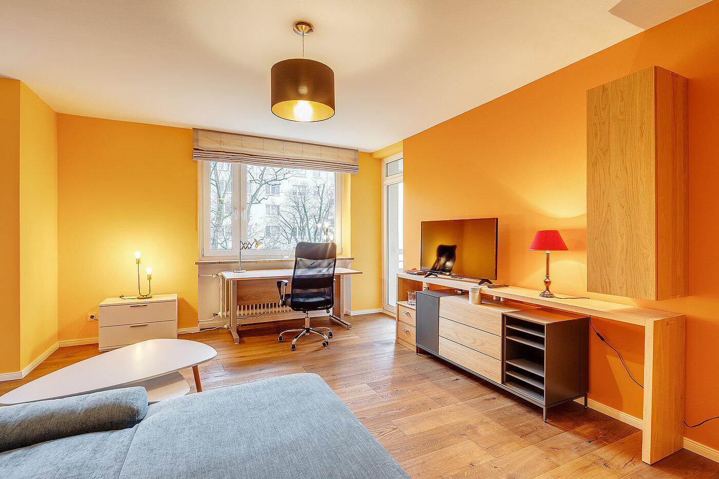 フラット 部屋数 2 部屋 | München-Bogenhausen | 70287 | Helles Wohnzimmer mit...