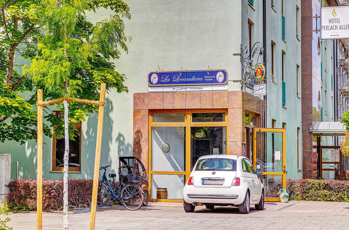 フラット 部屋数 1 部屋 | München-Perlach | 2204ML8 | ...um die Ecke