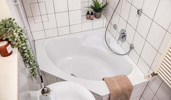 フラット 部屋数 1.5 部屋 | München-Neuhausen | 70473 | ...Bad