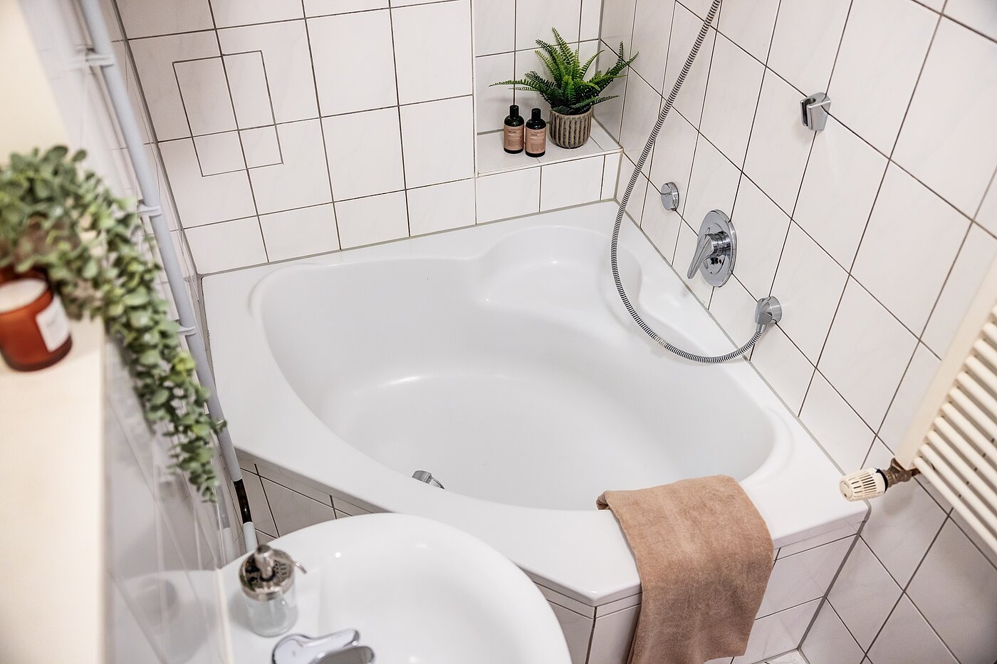 フラット 部屋数 1.5 部屋 | München-Neuhausen | 70473 | ...Bad