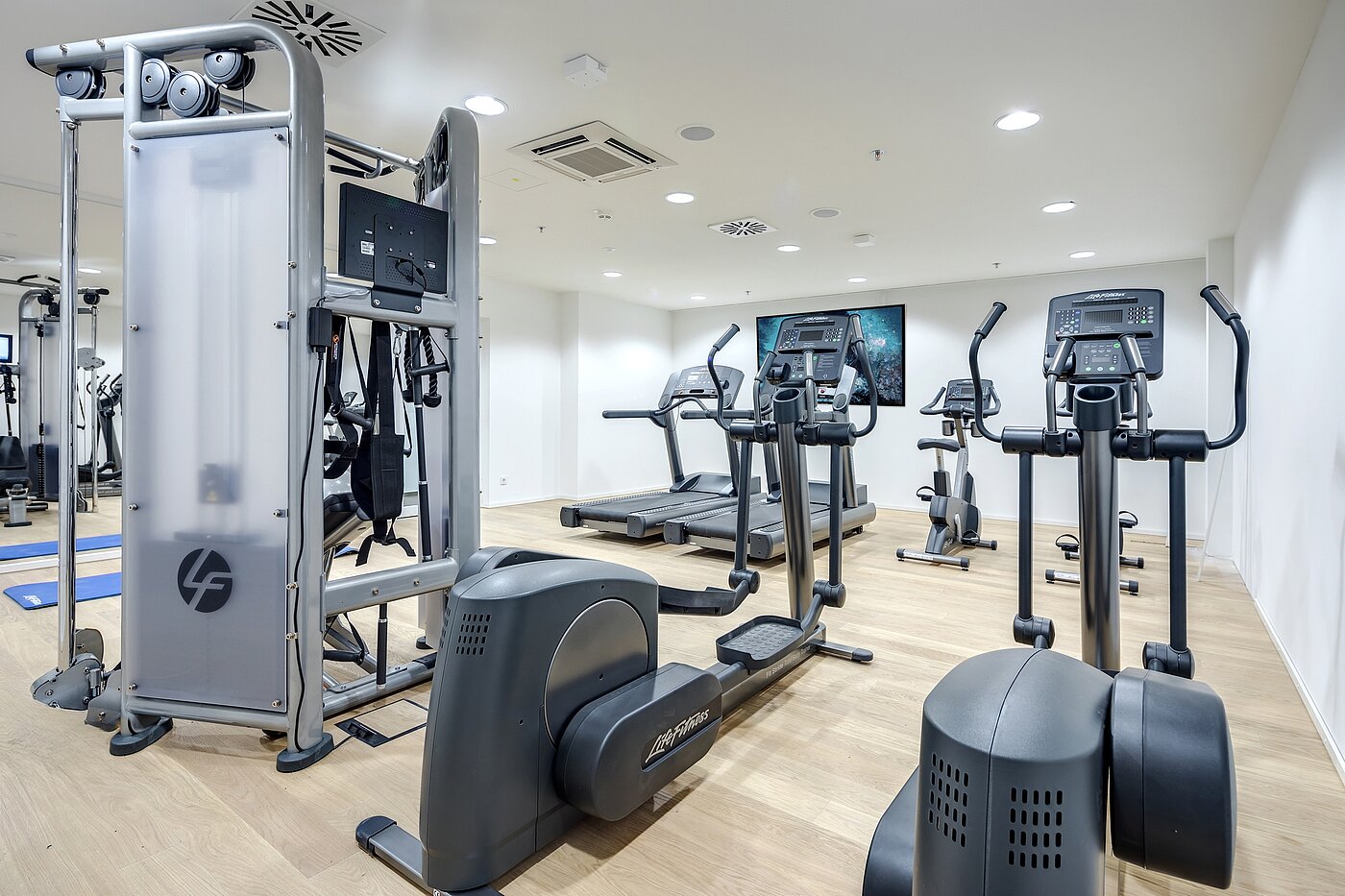 Apartment 部屋数 1.5 部屋 | München-Neuhausen | 70444 | Fitnessraum