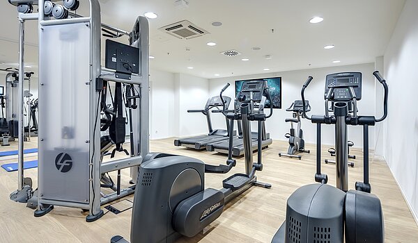 Apartment 部屋数 1.5 部屋 | München-Neuhausen | 70444 | Fitnessraum