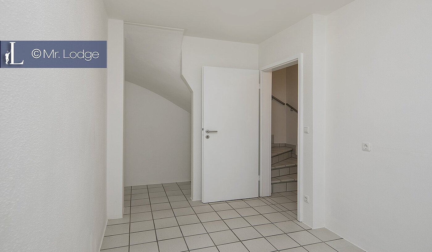 セミ・デタッチド・ハウス（一戸建てを二つに分けた家屋） 部屋数 5 部屋 | 1702ML1 | Abstellraum