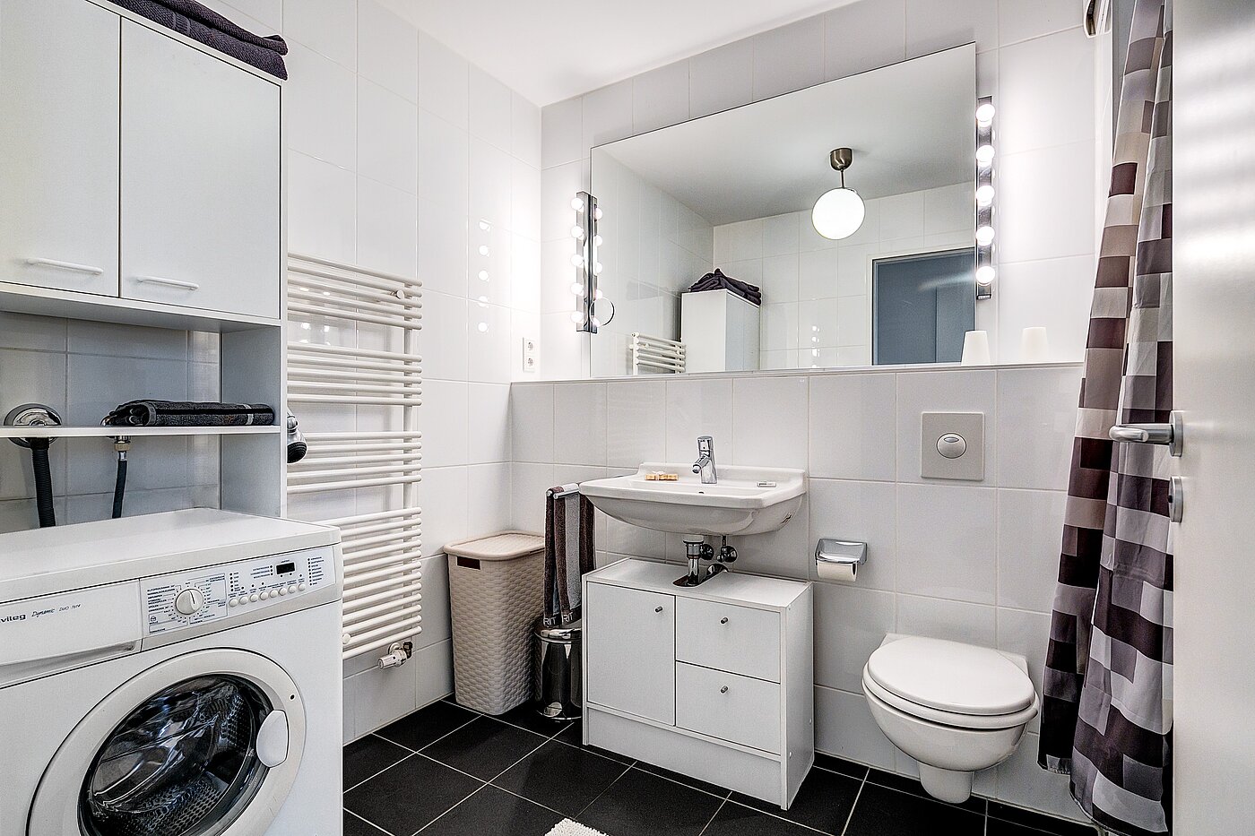 フラット 部屋数 2.5 部屋 | 70020 | ...mit Platz für die Waschmaschine
