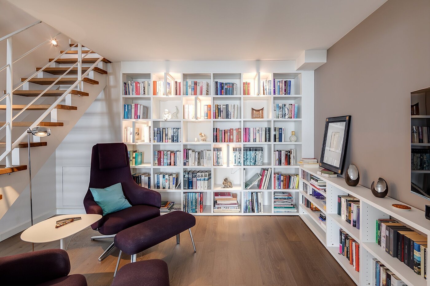 フラット 部屋数 5 部屋 | München-Maxvorstadt | 1807ML1 | Fernseh- und Leseraum