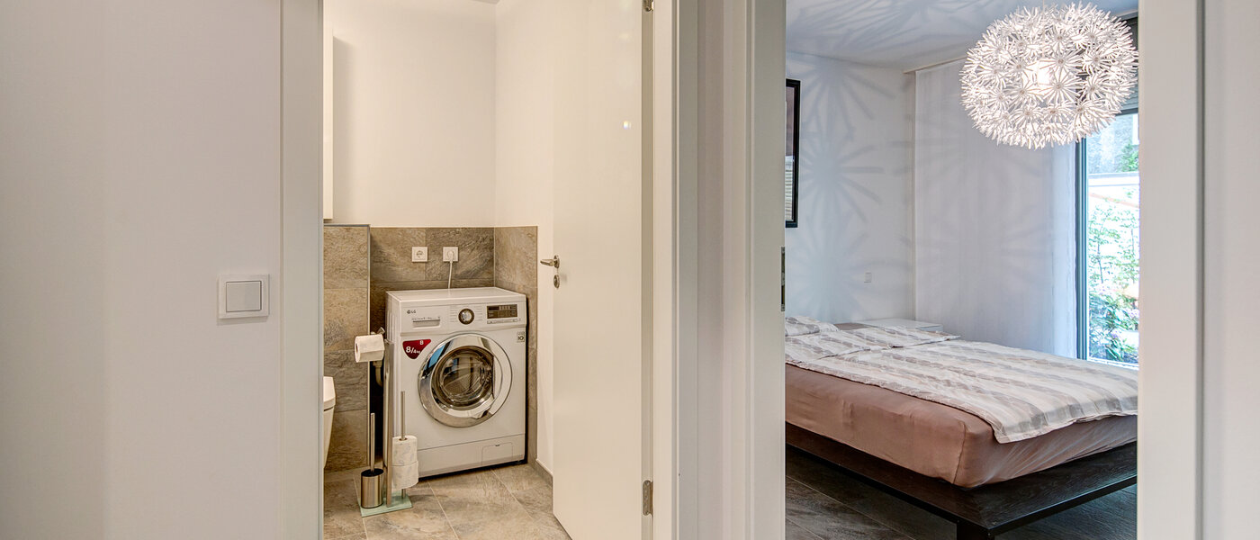 マンション München Lehel 04 玄関入り口 10017