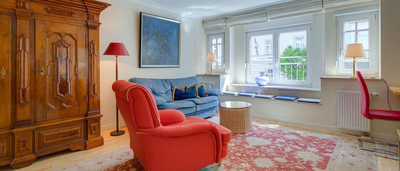 マンション München Neuhausen 01 リビングルーム 10045