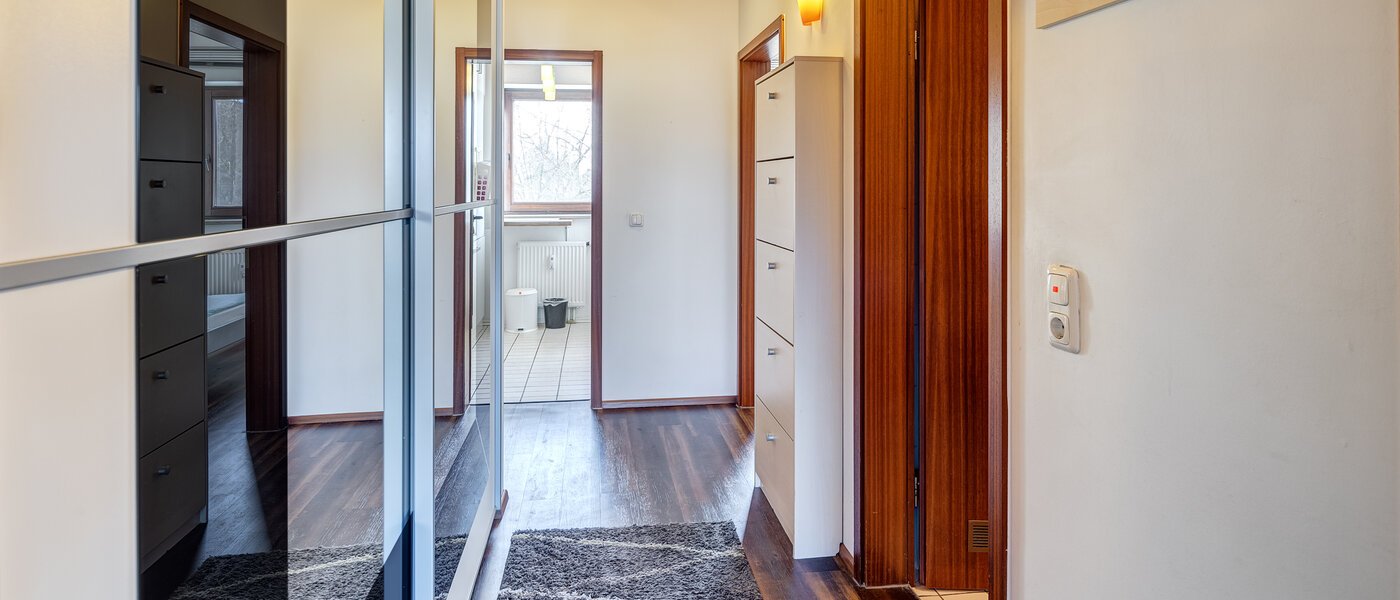 マンション München Pasing 03 玄関入り口 10073