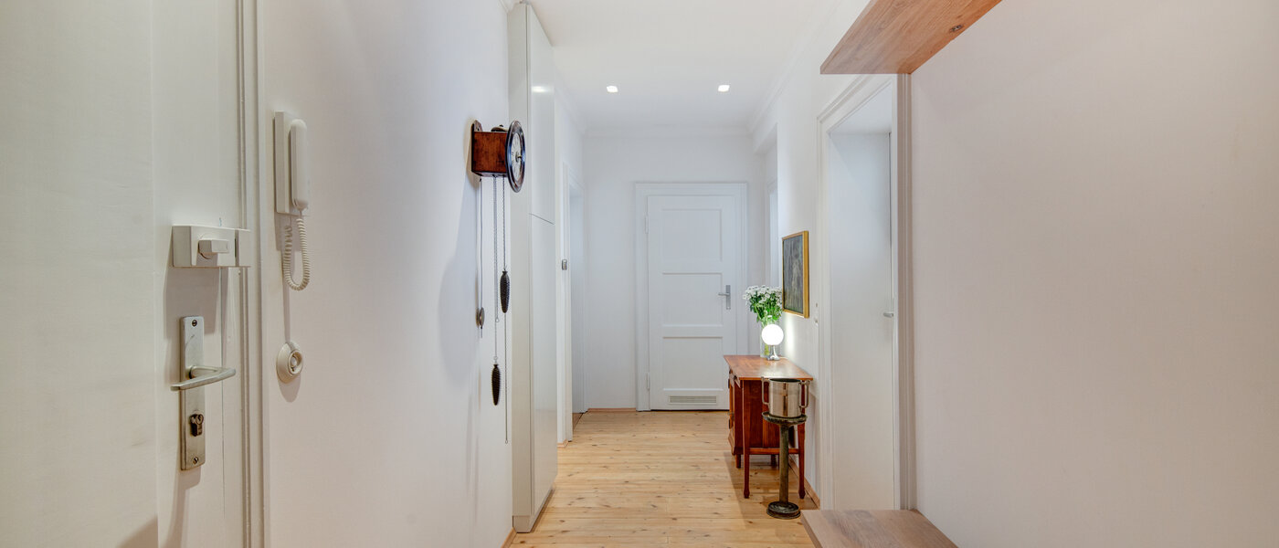 マンション München Laim 02 玄関入り口 10085