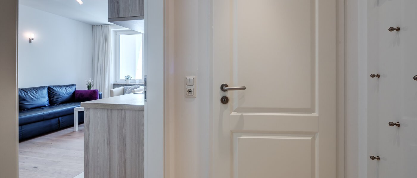 マンション München Haidhausen 02 玄関入り口 10089